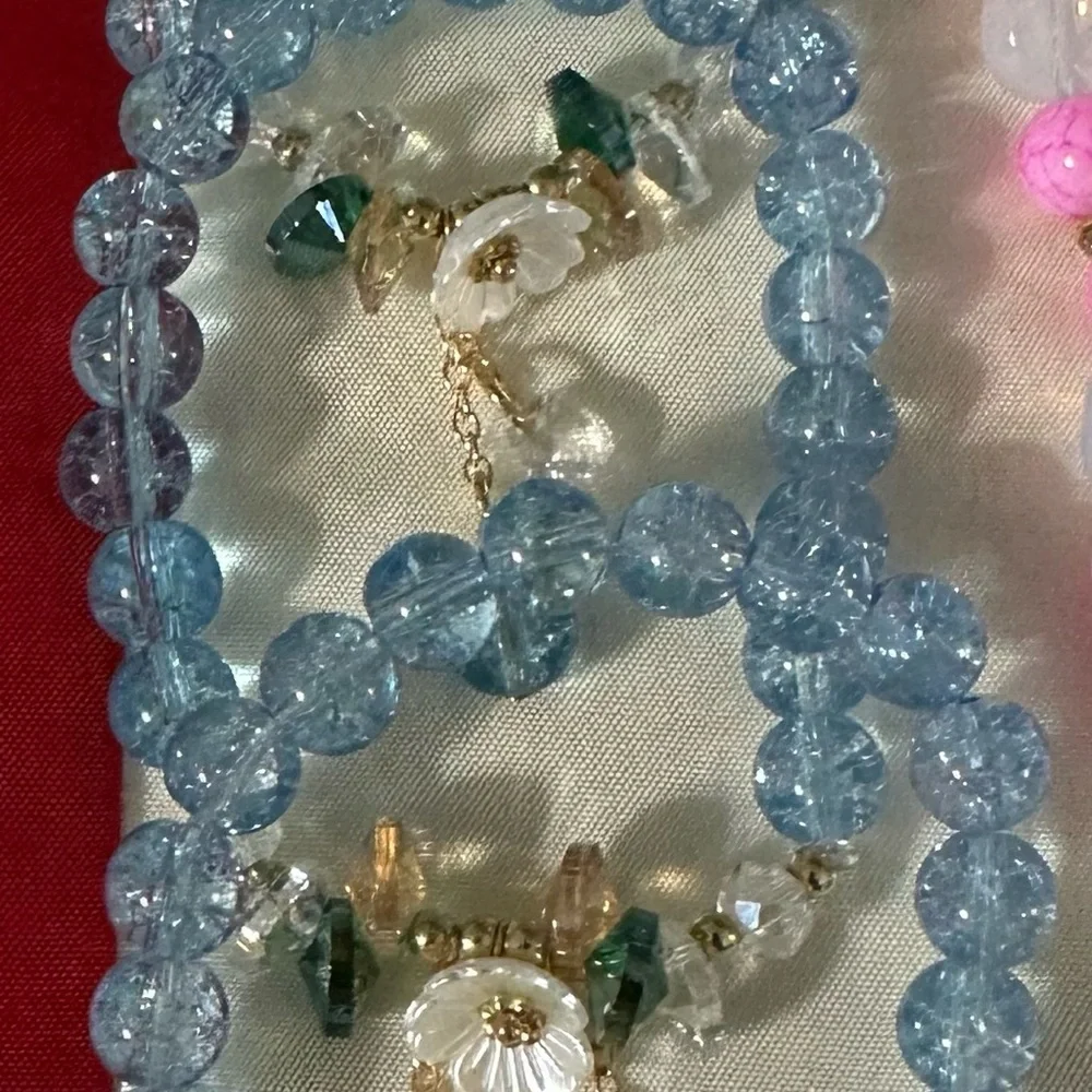 5/$15 Flower, Starfish, Heart Charm Sets in blues and pinks. Mix and match any 5 - Picture 2 of 5